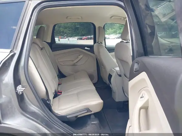 1FMCU9GD1KUA21610 2019 FORD ESCAPE - Image 8