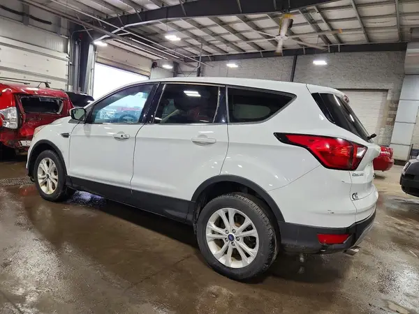1FMCU9GD1KUA21686 2019 FORD ESCAPE - Image 2