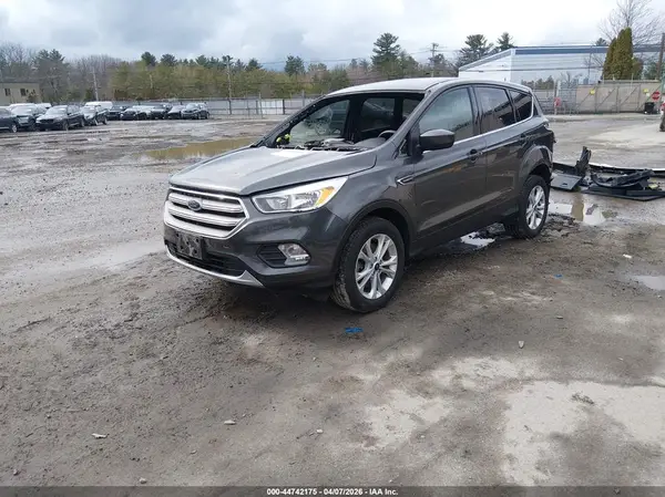 1FMCU9GD1KUA43428 2019 FORD ESCAPE - Image 2