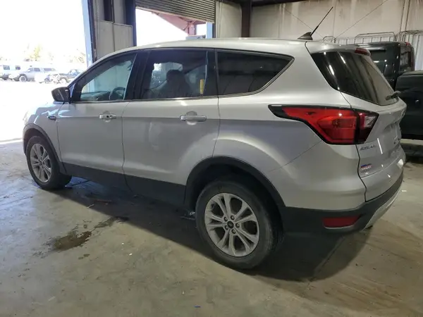 1FMCU9GD1KUA65820 2019 FORD ESCAPE - Image 2