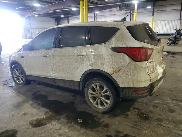 1FMCU9GD1KUA67860 2019 FORD ESCAPE - Image 2