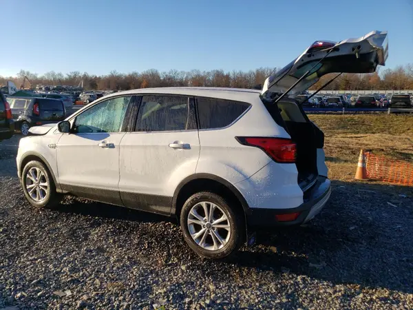 1FMCU9GD1KUA73223 2019 FORD ESCAPE - Image 2