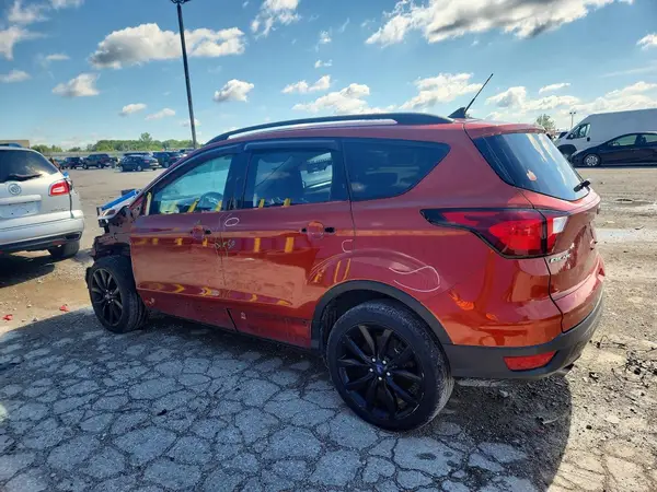 1FMCU9GD1KUA84867 2019 FORD ESCAPE - Image 2