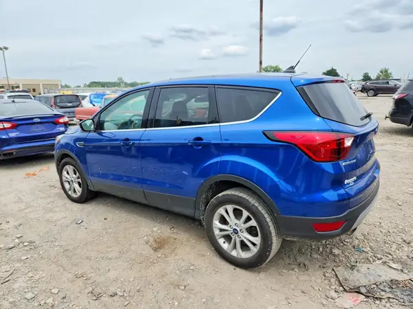 1FMCU9GD1KUB09086 2019 FORD ESCAPE - Image 2