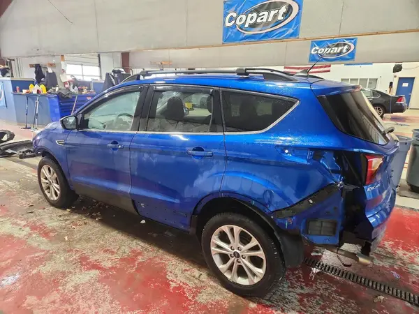 1FMCU9GD1KUB23179 2019 FORD ESCAPE - Image 2