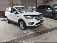 1FMCU9GD1KUB67151 2019 FORD ESCAPE