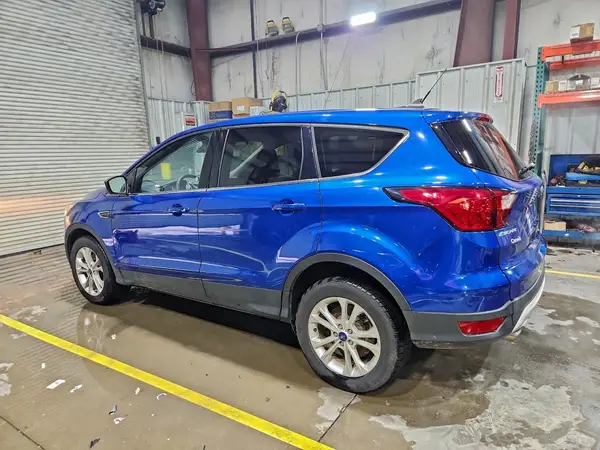 1FMCU9GD1KUB82233 2019 FORD ESCAPE - Image 2