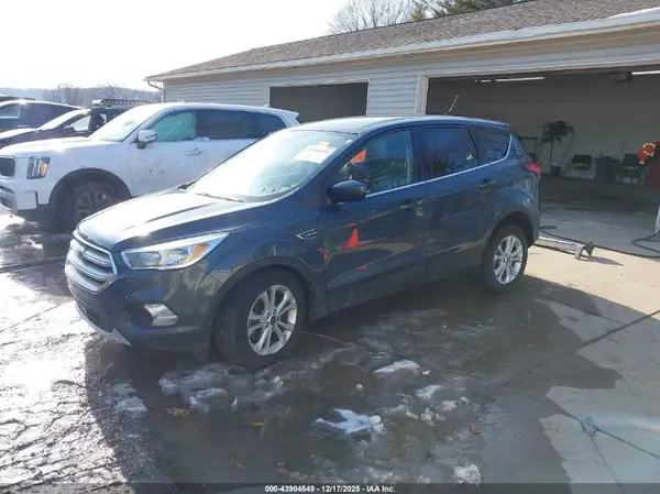 1FMCU9GD1KUC06644 2019 FORD ESCAPE - Image 2