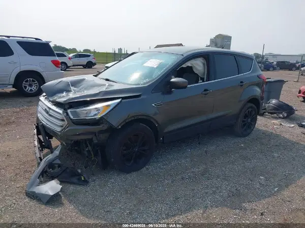 1FMCU9GD1KUC21855 2019 FORD ESCAPE - Image 2
