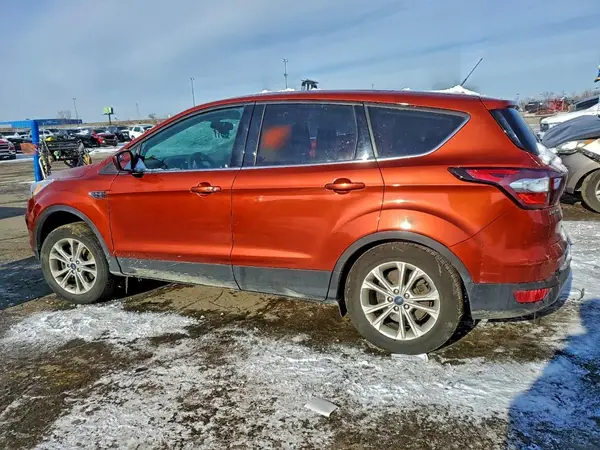 1FMCU9GD1KUC50501 2019 FORD ESCAPE - Image 2