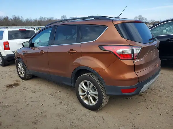 1FMCU9GD2HUA07580 2017 FORD ESCAPE - Image 2
