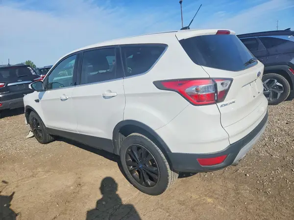 1FMCU9GD2HUA12925 2017 FORD ESCAPE - Image 2