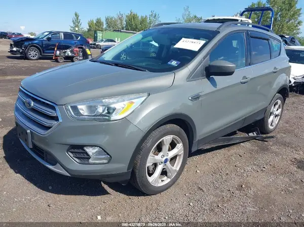 1FMCU9GD2HUA35332 2017 FORD ESCAPE - Image 2