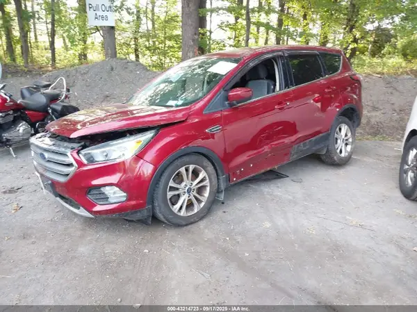 1FMCU9GD2HUA73546 2017 FORD ESCAPE - Image 2