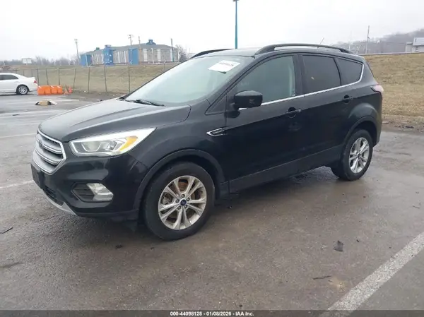 1FMCU9GD2HUA83090 2017 FORD ESCAPE - Image 2