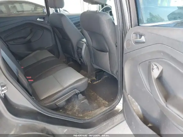 1FMCU9GD2HUA83252 2017 FORD ESCAPE - Image 8