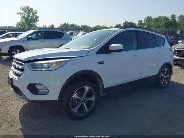 1FMCU9GD2HUA86927 2017 FORD ESCAPE - Image 2