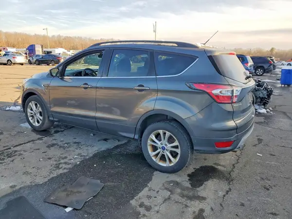 1FMCU9GD2HUA87544 2017 FORD ESCAPE - Image 2