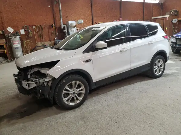 1FMCU9GD2HUA95823 2017 FORD ESCAPE - Image 1