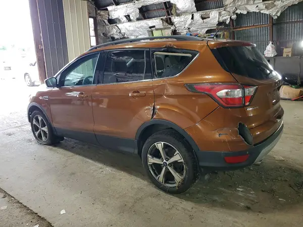 1FMCU9GD2HUB11664 2017 FORD ESCAPE - Image 2