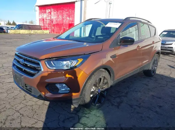 1FMCU9GD2HUB16251 2017 FORD ESCAPE - Image 2
