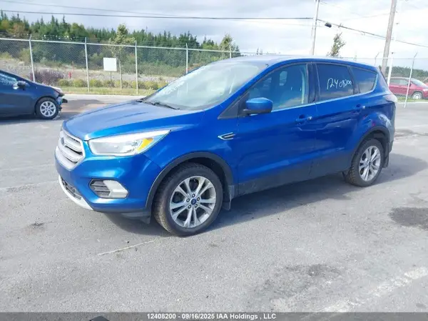 1FMCU9GD2HUB24429 2017 FORD ESCAPE - Image 2