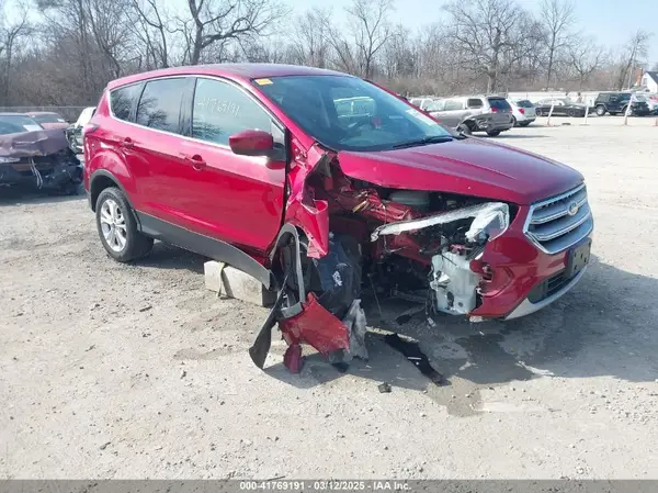 1FMCU9GD2HUB58323 2017 FORD ESCAPE - Image 1