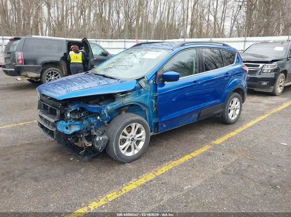 1FMCU9GD2HUB63439 2017 FORD ESCAPE - Image 2