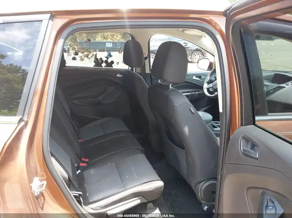 1FMCU9GD2HUB75784 2017 FORD ESCAPE - Image 8