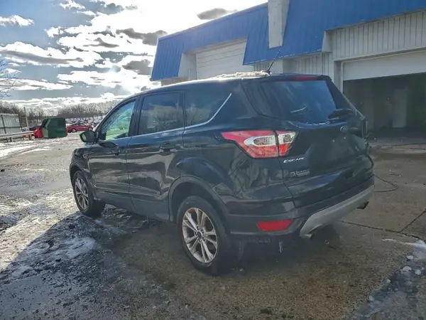 1FMCU9GD2HUC04300 2017 FORD ESCAPE - Image 2