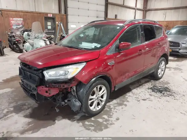 1FMCU9GD2HUC16740 2017 FORD ESCAPE - Image 2