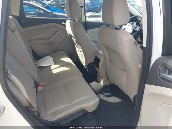 1FMCU9GD2HUC35370 2017 FORD ESCAPE - Image 8