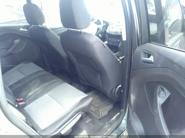 1FMCU9GD2HUC41797 2017 FORD ESCAPE - Image 8