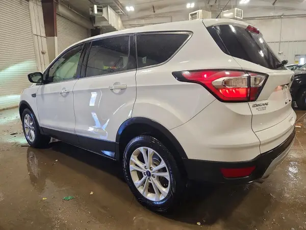 1FMCU9GD2HUC74640 2017 FORD ESCAPE - Image 2