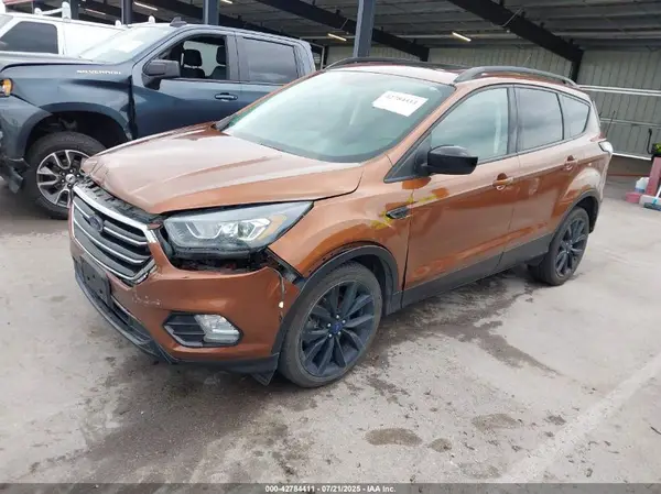 1FMCU9GD2HUC79188 2017 FORD ESCAPE - Image 2