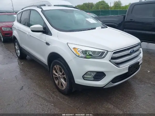 1FMCU9GD2HUC85587 2017 FORD ESCAPE - Image 1