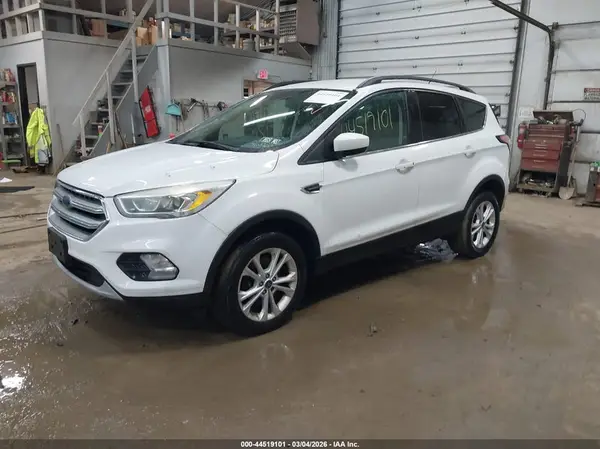 1FMCU9GD2HUC98808 2017 FORD ESCAPE - Image 2