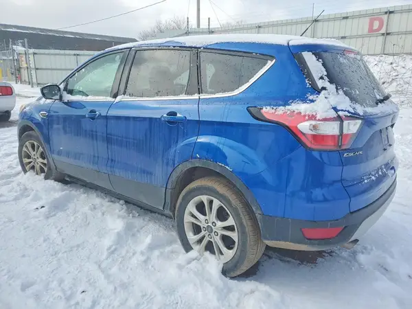 1FMCU9GD2HUD09466 2017 FORD ESCAPE - Image 2