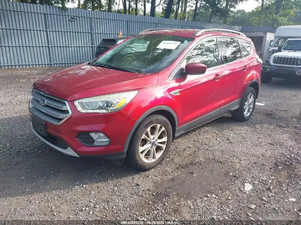 1FMCU9GD2HUD15235 2017 FORD ESCAPE - Image 2