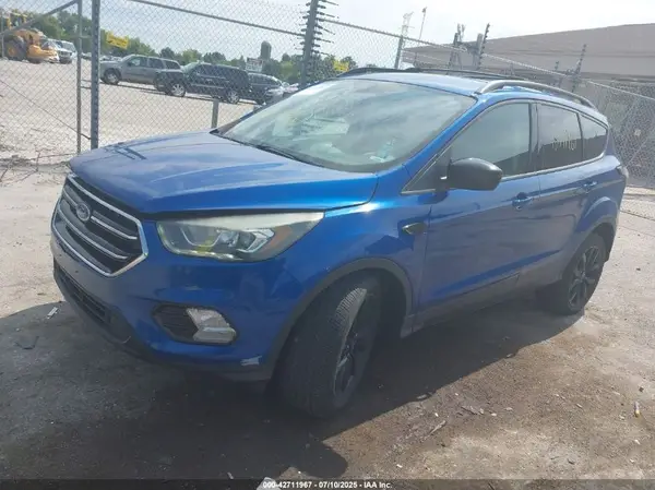 1FMCU9GD2HUD18376 2017 FORD ESCAPE - Image 2