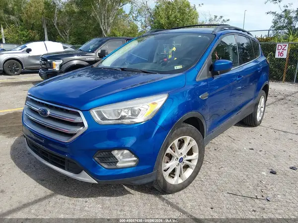 1FMCU9GD2HUD33718 2017 FORD ESCAPE - Image 2