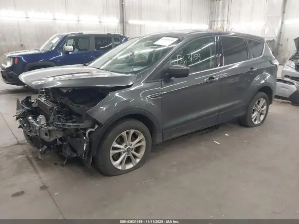 1FMCU9GD2HUD67707 2017 FORD ESCAPE - Image 2