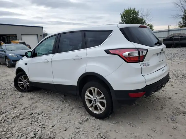 1FMCU9GD2HUE31325 2017 FORD ESCAPE - Image 2