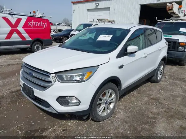 1FMCU9GD2HUE56001 2017 FORD ESCAPE - Image 2