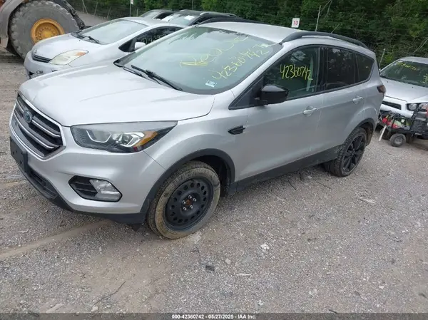 1FMCU9GD2HUE61733 2017 FORD ESCAPE - Image 2
