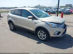 1FMCU9GD2HUE75504 2017 FORD ESCAPE