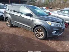 1FMCU9GD2HUE76281 2017 FORD ESCAPE