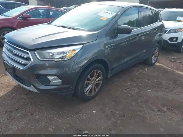 1FMCU9GD2HUE76281 2017 FORD ESCAPE - Image 2