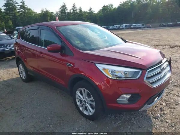 1FMCU9GD2HUF00109 2017 FORD ESCAPE - Image 1
