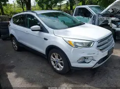 1FMCU9GD2JUA05186 2018 FORD ESCAPE